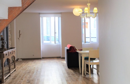 Fontenay-le-Comte House | Nicholas Home