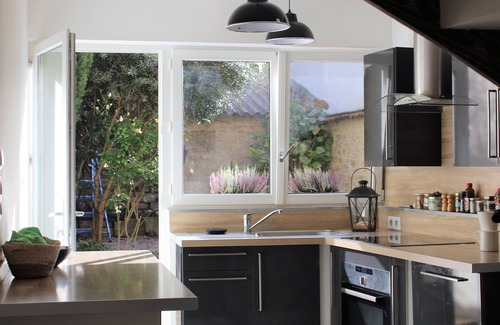 Fontenay-le-Comte House | Nicholas Home