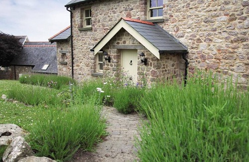 Crynant House | Nicholaston Cottage - Four Bedroom House, Sleeps 8