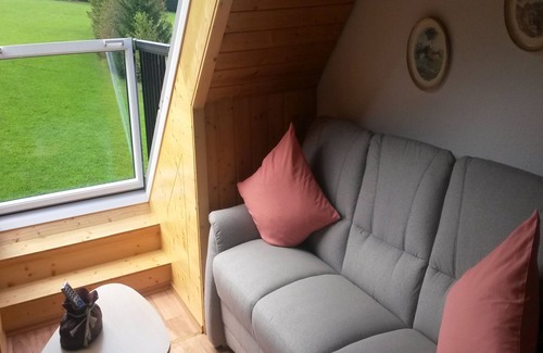Sankt Georgen im Schwarzwald Apartment | Nichtraucher-Ferienwohnung mit ca. 45qm, 2 Schlafräume, 1 Wohnraum, für maximal 4 Personen