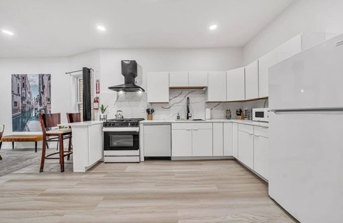 Front Park Apartment | Nickel City Flat Arcade Dtwn