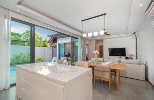 Choeng Thale Villa | Nicky Luxury Private Pool Villa in BangTao Laguna