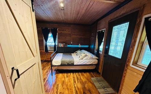 Fenton House | Nickz Cozy Cabin