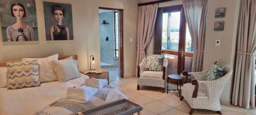 Old Place Apartment | Nicola's Studio Apartment Knysna by First Private Stays