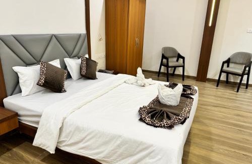 Parsivni Hotel | Nicolas Farm and Resort