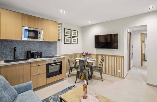 Arts-et-Metiers Condo | Nid douillet à 2 pas du Marais !