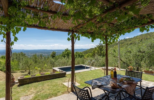 Castiglion Fiorentino House | Nido del Sorbino by Interhome