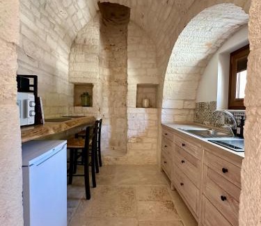 Alberobello House | Nidus Petrae