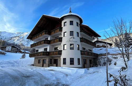 Berwang Apartment | Nieuw Appartement op Loopafstand van het Centrum en de Piste's
