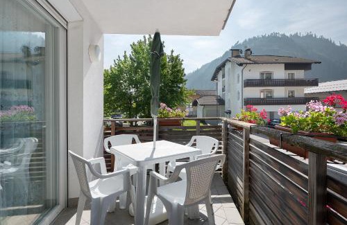 Predazzo Apartment | Night and day 8