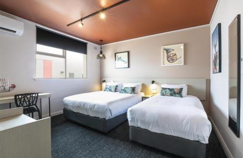 Fairfield Heights Hotel | Nightcap at Fairfield