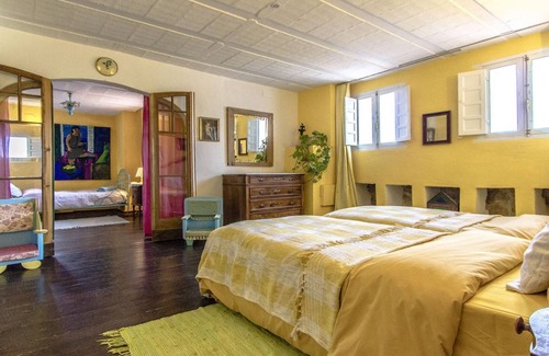 Vila-Rodona Villa | Nik Vila-Redona in Vila-Rodona