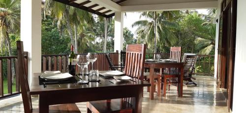 Kosgoda House | Nil Menik Villa
