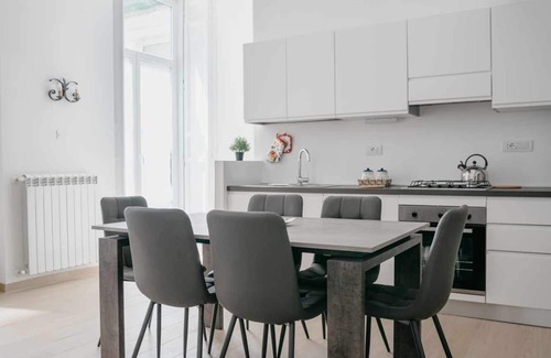 Historical Center Apartment | Nilo – Historic Apartment with Patio by Casa N