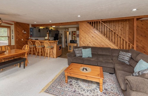 Paradise Point House | Nimba Cabin: Lake Access, Dogs Welcome, Hot Tub, Fire Pit, Pool Table!