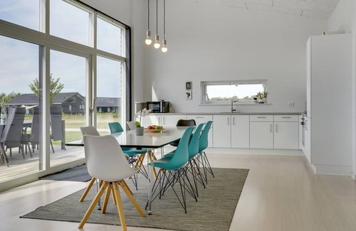 Saksild Strand House | "Nimrod" - 300m from the sea by Interhome