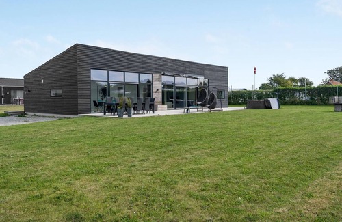 Saksild Strand House | "Nimrod" - 300m from the sea by Interhome