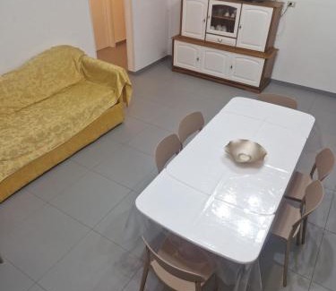 Isca Marina Apartment | Nina's house, nonno Pepè