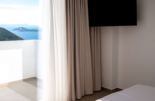 Igoumenitsa House | Ninemia luxury residence