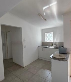 Walmer Apartment | Ninhora