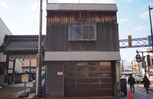 Tera-machi Temple Area House | Ninja TABI-NE