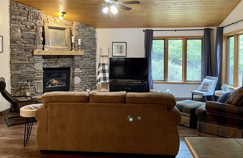 Nisswa House | Nisswa Gull Lake Vacation Area- Highly Desired Vacation Dream Location