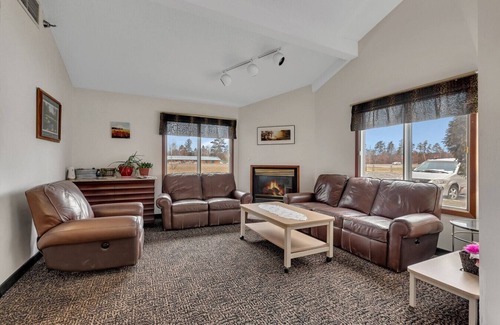 Nisswa Bed & Breakfast | Nisswa Hotel & Suites – King Room