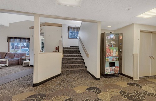 Nisswa Bed & Breakfast | Nisswa Hotel & Suites – King Jacuzzi Suite #112