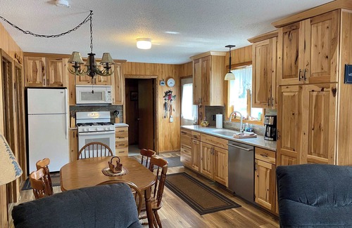 Minocqua House | Nitschke's Resort Cabin #7 - Pet Friendly