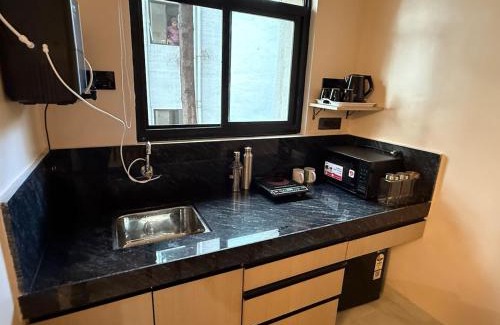 Meera Nagar Apartment | Nivara Luxury Jacuzzi Suite in Koregaon Park