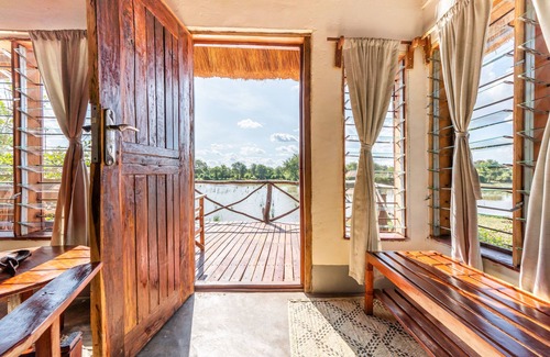 Kakumbi Ski Chalet | Njobvu Safari