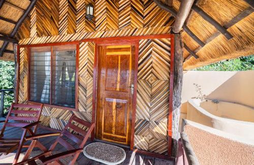 Kakumbi Cabin | Njobvu Safari