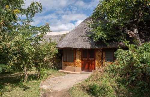 Kakumbi Cabin | Njobvu Safari