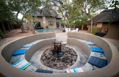 Hoedspruit House | Nkanyi Wildlife House & Cottage
