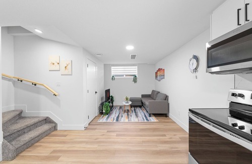 Southwest Edmonton Apartment | nMcKernan Residence by Patel’s