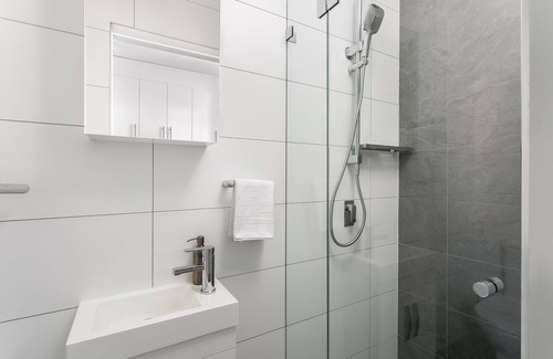 Newtown Apartment | NMORE - Enmore Road, Newtown