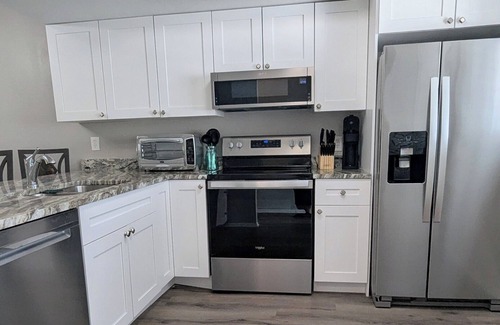 Biggar Condo | nnFreshly Furnished and Convenient to Everything!