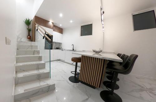 Bievres House | Noël et Nouvel An à Bièvres - Maison neuve, moderne - à 12 kilomètres de Paris et 8 kilomètres de Versailles