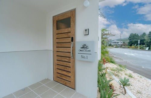 Nago Villa | No.1 ・Rent a house, max 6 people, Jacuzzi, 5 sec walk to the beach, BBQ available