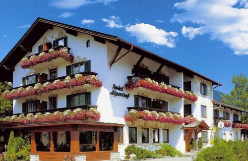 Wallgau Apartment | No. 104/203/205/Apartment with eat-in kitchen - Alpenhof Wallgau