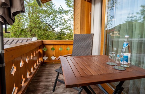 Wallgau Apartment | "No. 14" apartment, shower, WC, 1 bedroom - Wallgauer Hof, vacation apartments