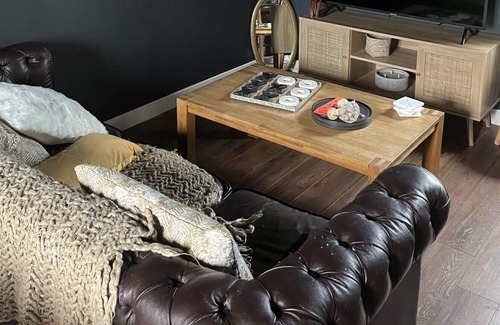 Canchy House | No.2 By The Fields, jacuzzi, 10min from the sea