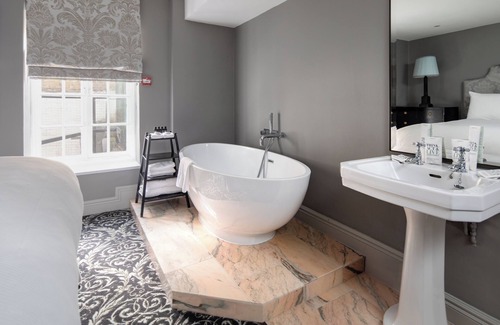 Knightsbridge Hotel | No. 30 Knightsbridge