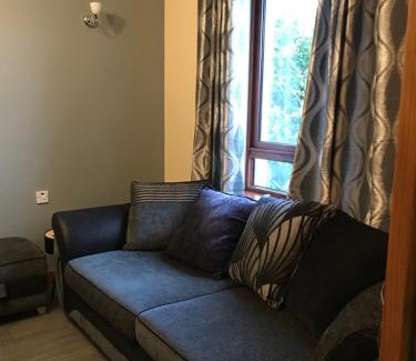 Conon Bridge Apartment | No 5 Newly refurbished 4 bedroom house