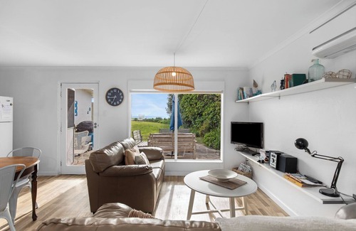 Waterhouse House | No. 5 Red Town Beach