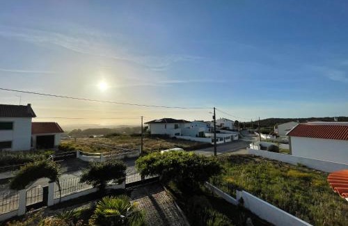 Peniche Apartment | NO CEU - A fully private flat in the sky with Ocean view