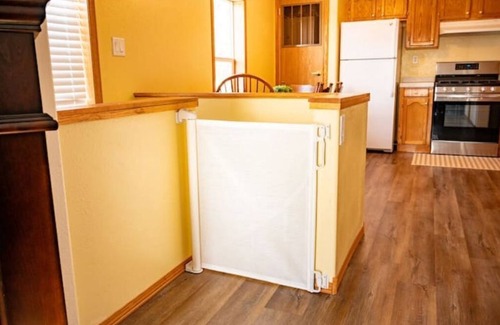 Estelline House | No Cleaning Fee + Two Kitchens + Separate Primary