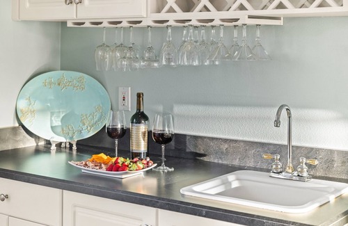 Painters Hill House | No Extra Fees! Heated Pool/Steps to Private Beach