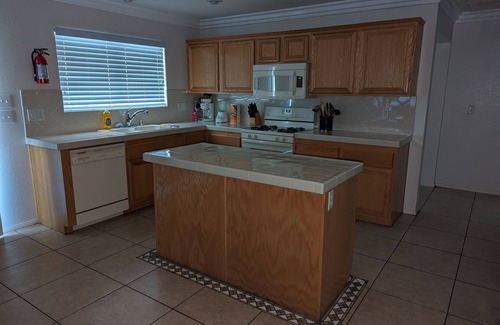 North Las Vegas House | NO EXTRA FEES Vacation Home - Sleep 8 - Private Swimming Pool/Basketball Court
