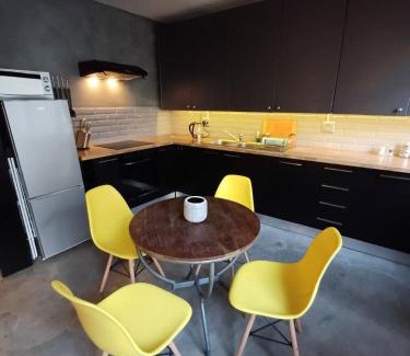 Trawal Apartment | No Load-Shedding Self-Catering City Studio Apartment - Keerom318